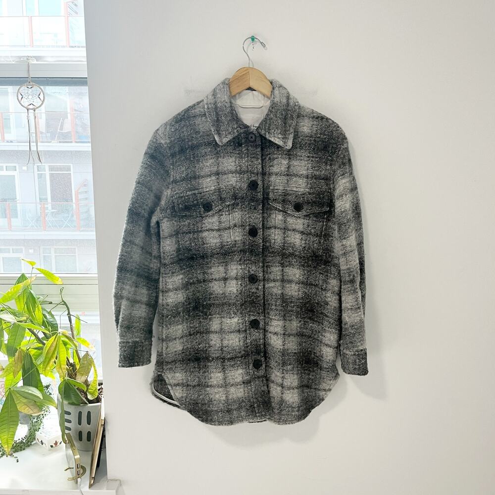 Aritzia Wilfred Free The Ganna Gray Plaid Shirt Jacket Size XS